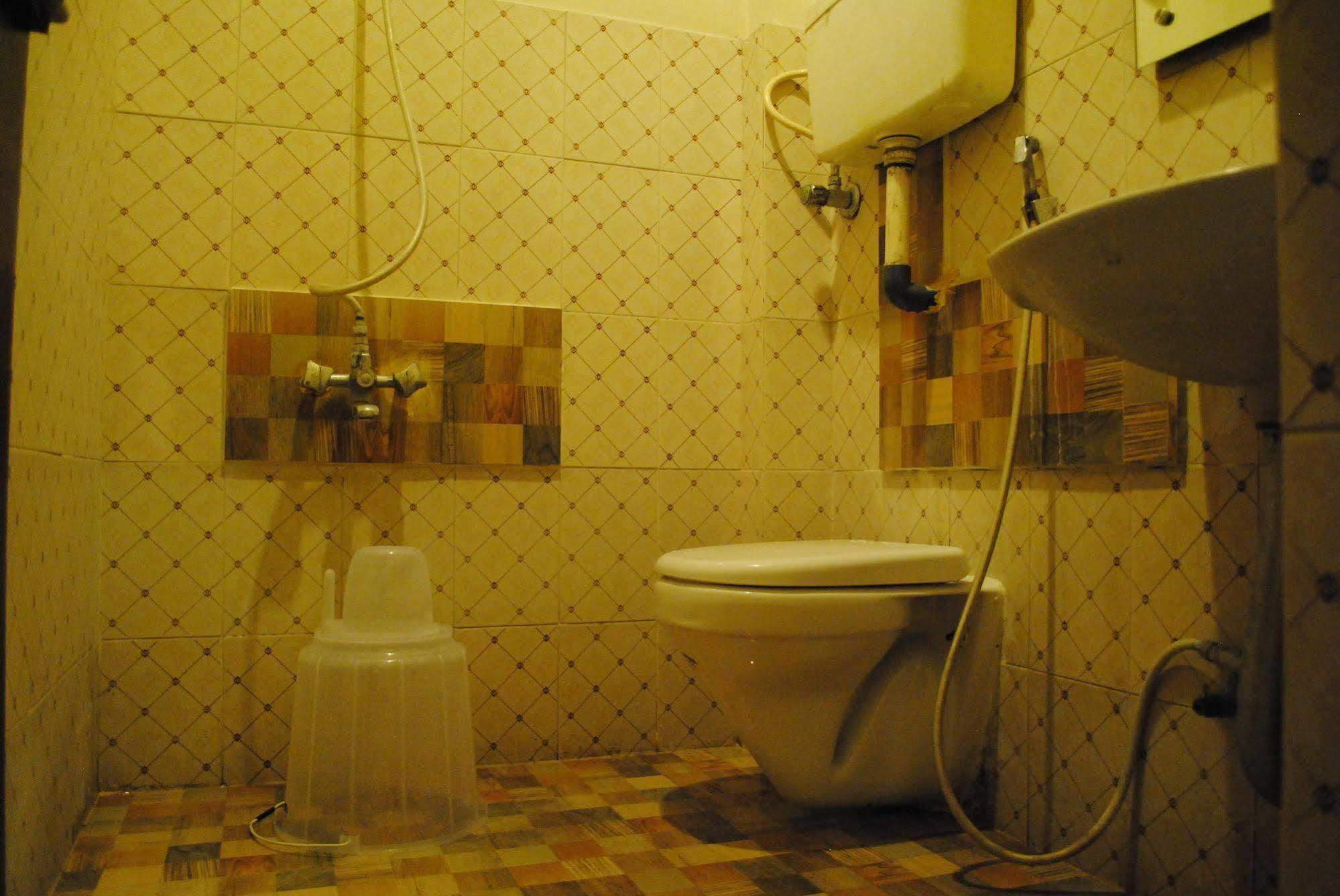 צ'נאי Deluxe Hotel מראה חיצוני תמונה